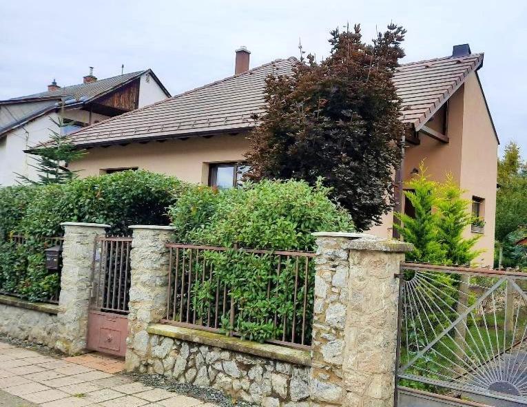 Aranypatak apartmanház Szombathely Kültér fotó